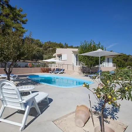 The Olive Grove Private Pool With Star Links Wifi Theologos (Rhodes)