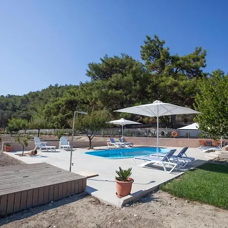 Villa The Olive Grove Private Pool With Star Links Wifi Theologos (Rhodes)